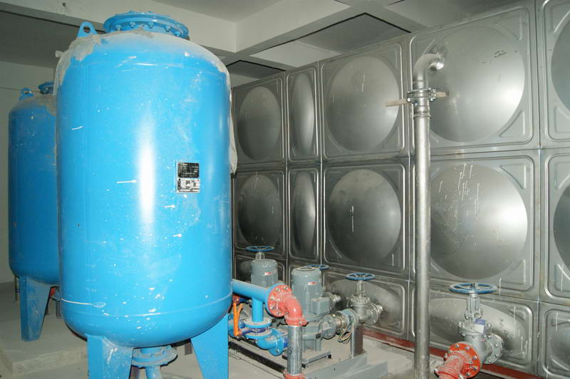 悽��ʹڼ��մ�Ƶ�����һ�w���Ŀ